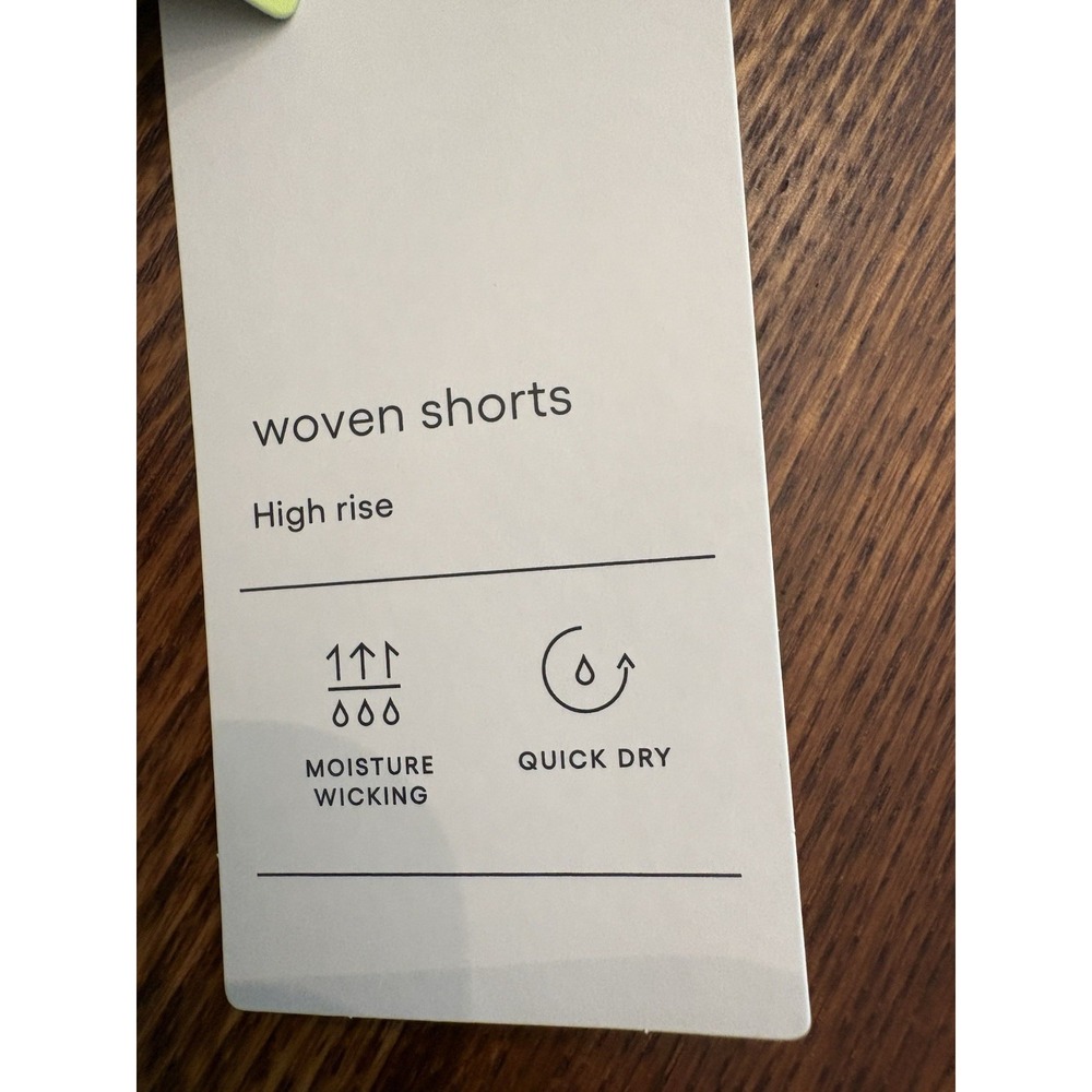All In Motion Women's Active Light High-Rise Shorts 3" Inseam Medium NWT - Picture 6 of 7